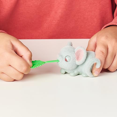 Little Live Pets - Mama Surprise Minis. Feed and Nurture a Lil' Bunny Inside Their Hutch so she can be a Mama. She has 2, 3, or 4 Babies with Surprise Accessories to Dress Up The Babies